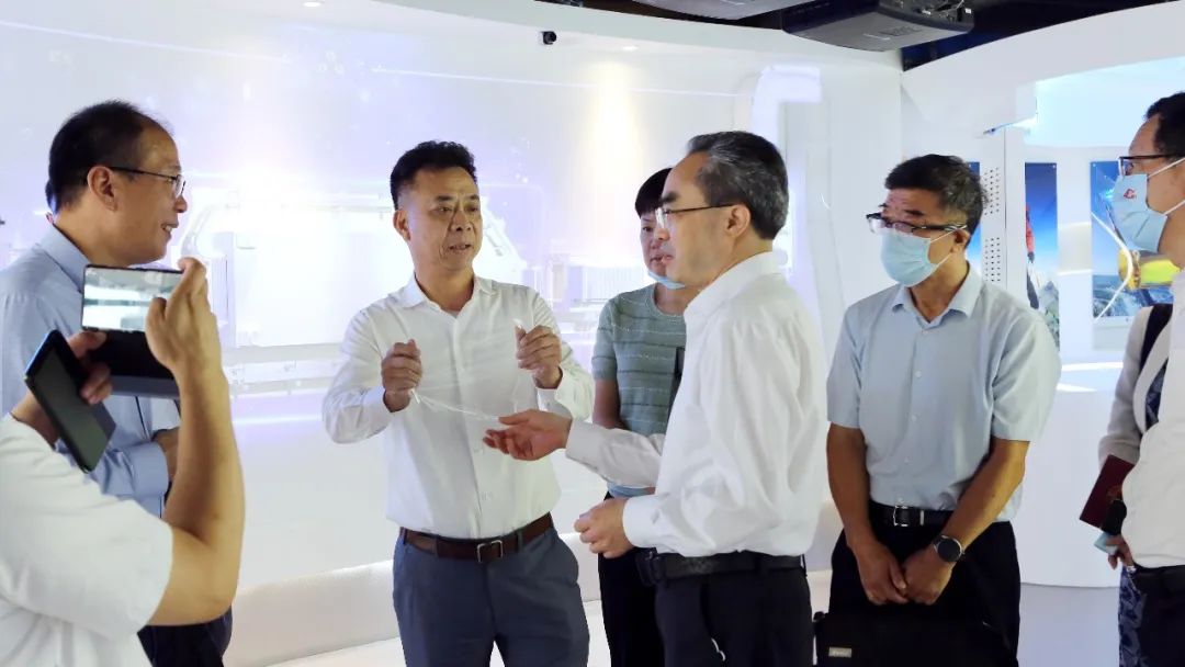 hahabet星辰大海官方网站-妄想从这里起头